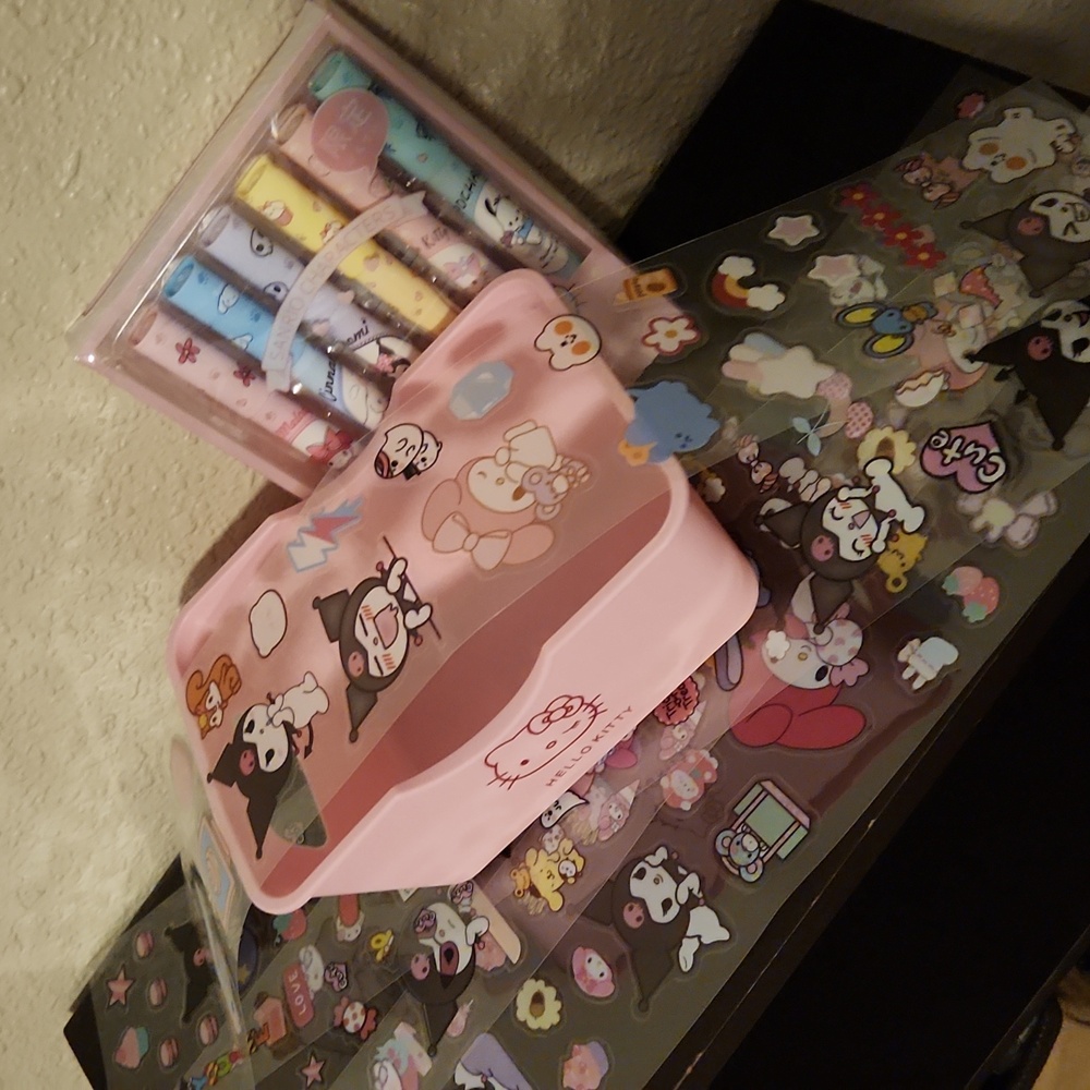 Hello Kitty Bundle #19 - Picture 3 of 3